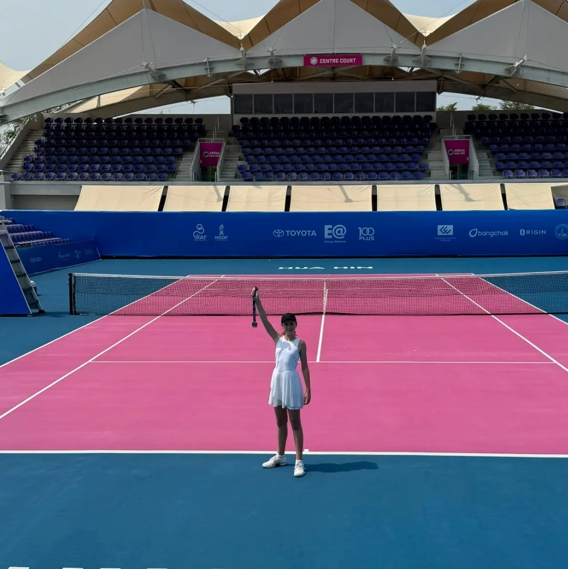 Haileybury Astana оқушысы Влада Таиландтағы FOBISIA теннис турнирінде жеңіске жетті
